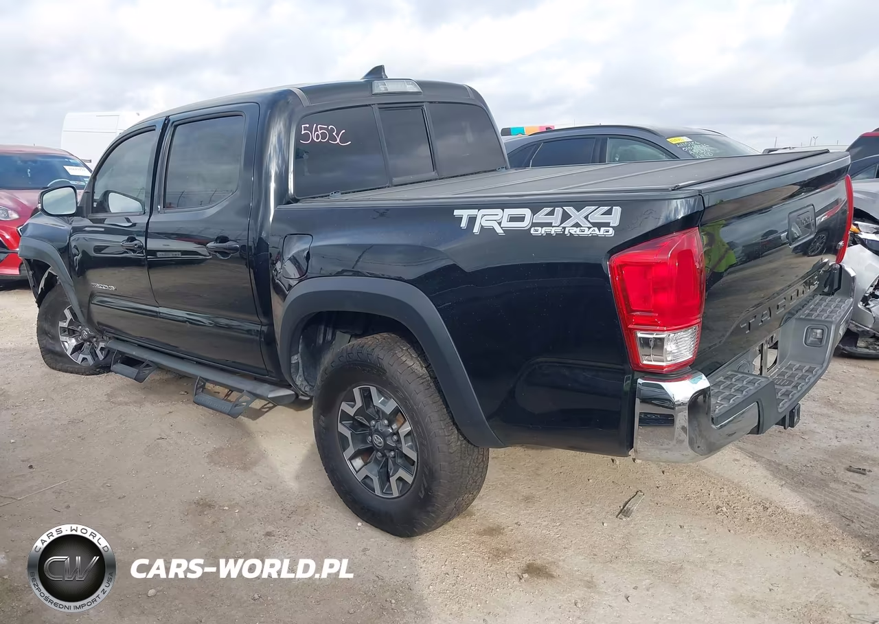 2016 Toyota Tacoma Trd Off Road VIN:5TFCZ5AN3GX031173 - 3