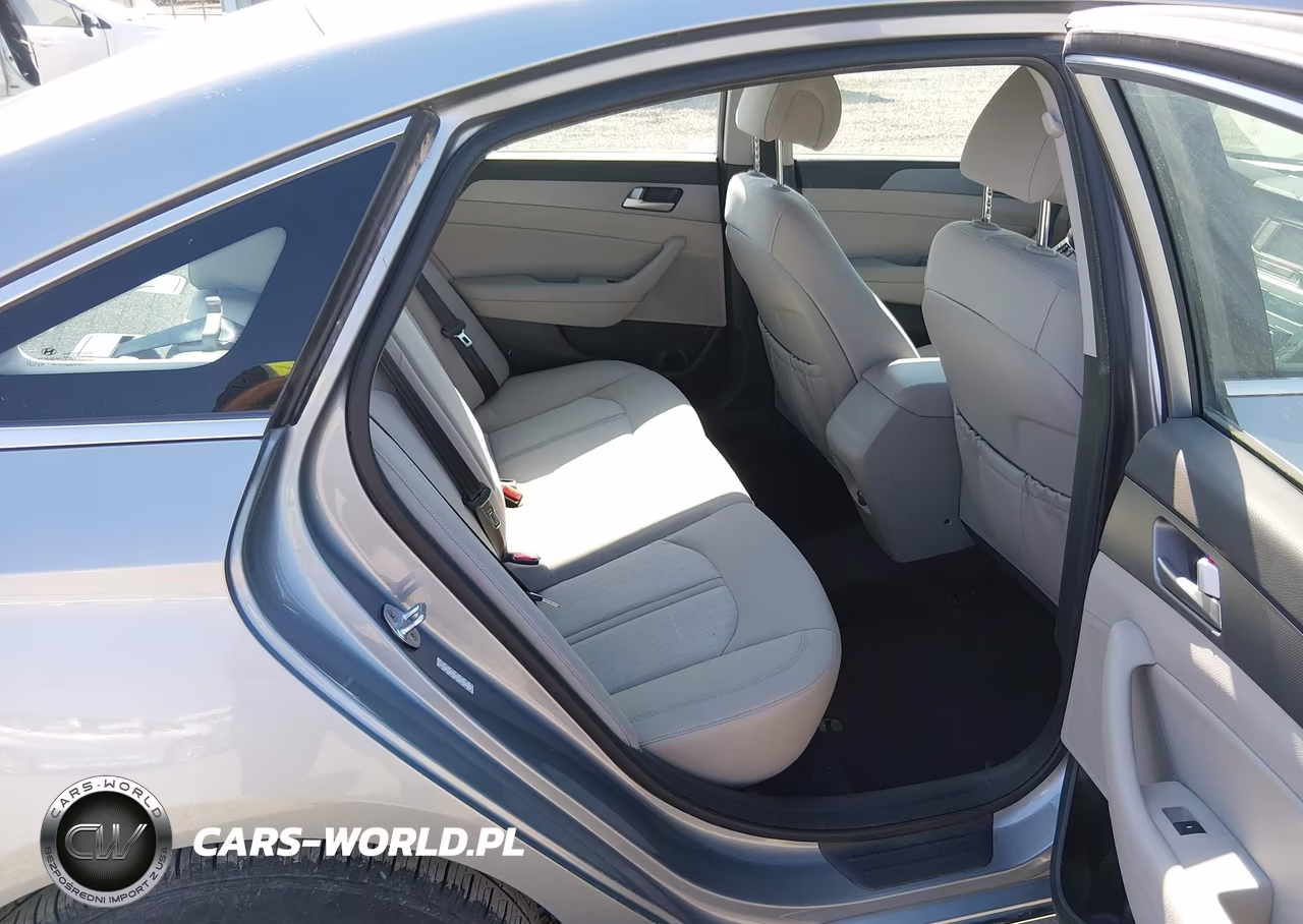 2016 Hyundai Sonata Hybrid Se VIN:KMHE24L17GA037431 - 8