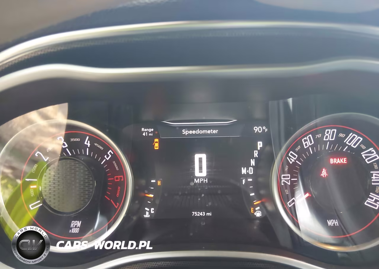 2016 Dodge Challenger R-T Plus VIN:2C3CDZBTXGH263099 - 7