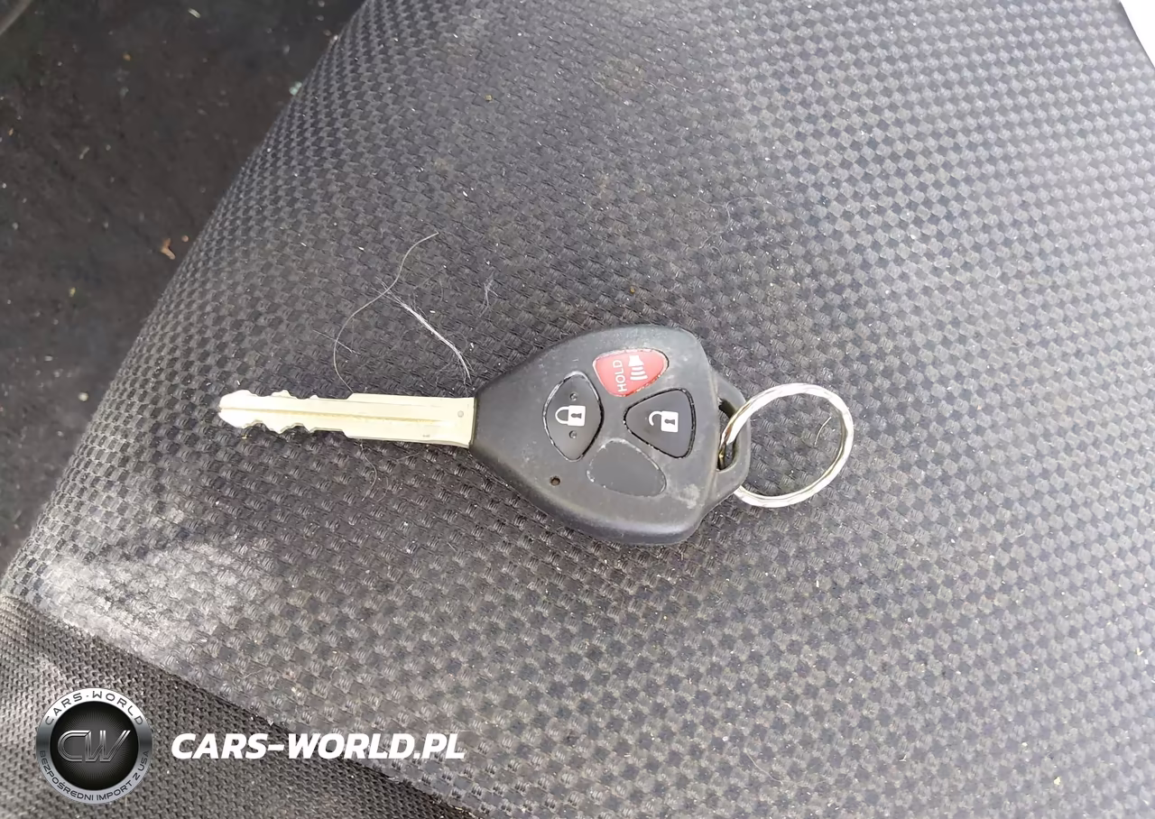 2007 Scion Tc VIN:JTKDE177070166405 - 11