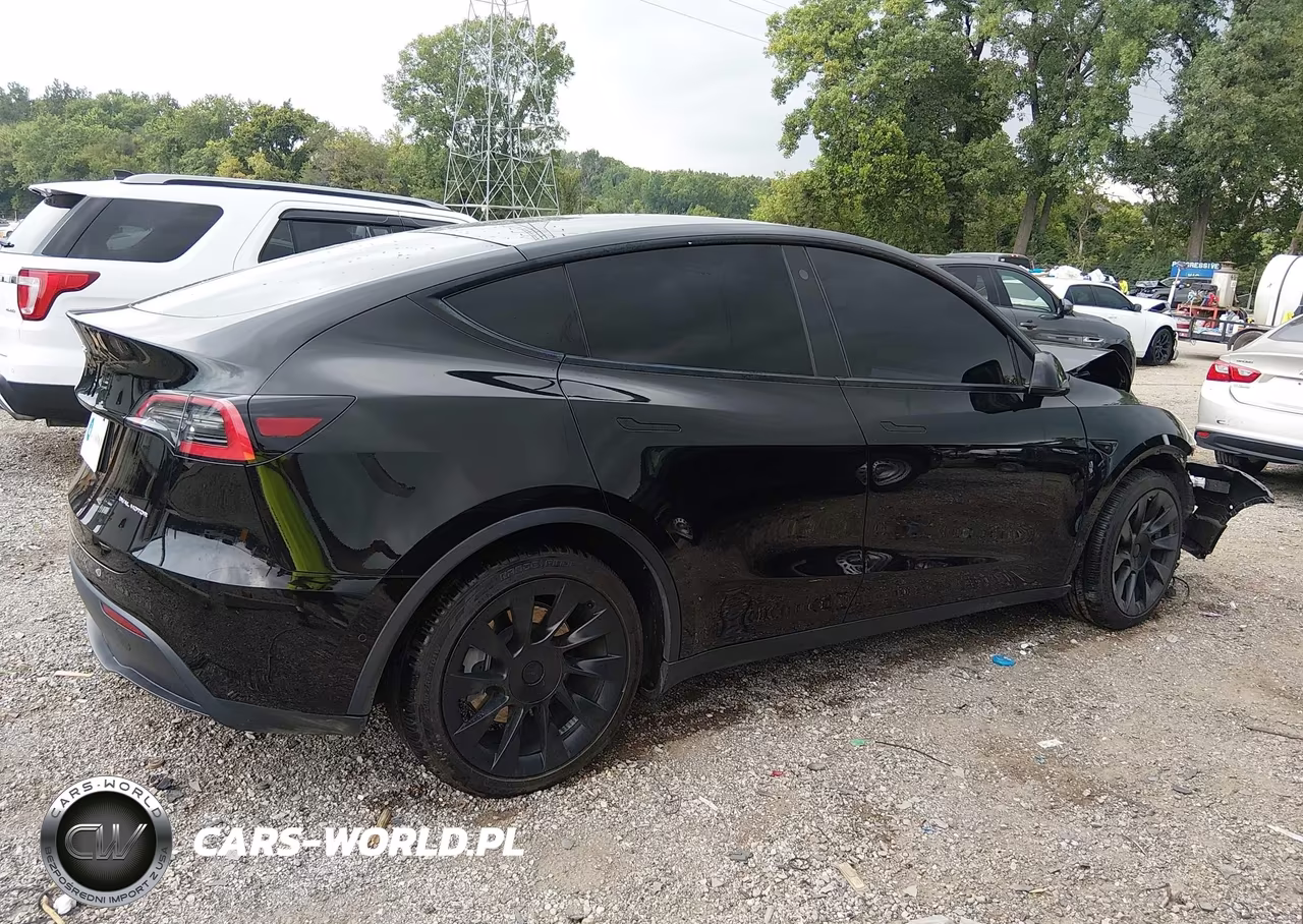 2021 Tesla Model Y Long Range Dual Motor All-Wheel Drive VIN:5YJYGDEE2MF130606 - 14