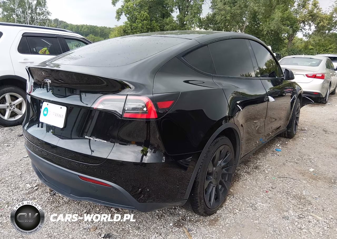 2021 Tesla Model Y Long Range Dual Motor All-Wheel Drive VIN:5YJYGDEE2MF130606 - 4