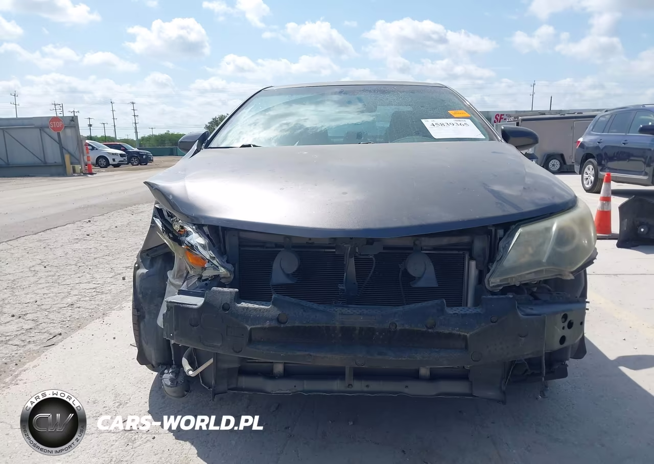 2014 Toyota Camry Se VIN:4T1BF1FK8EU830761 - 13