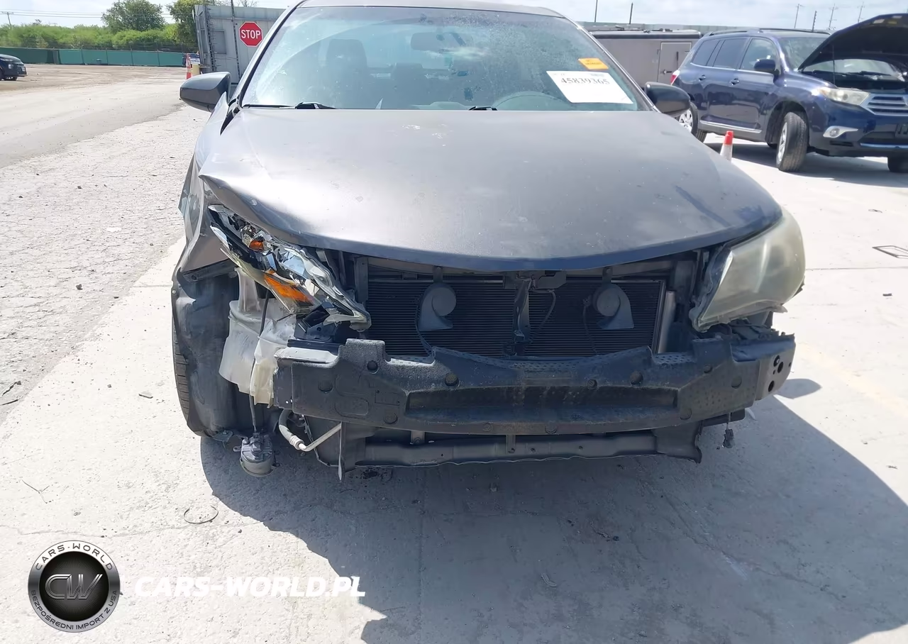 2014 Toyota Camry Se VIN:4T1BF1FK8EU830761 - 6