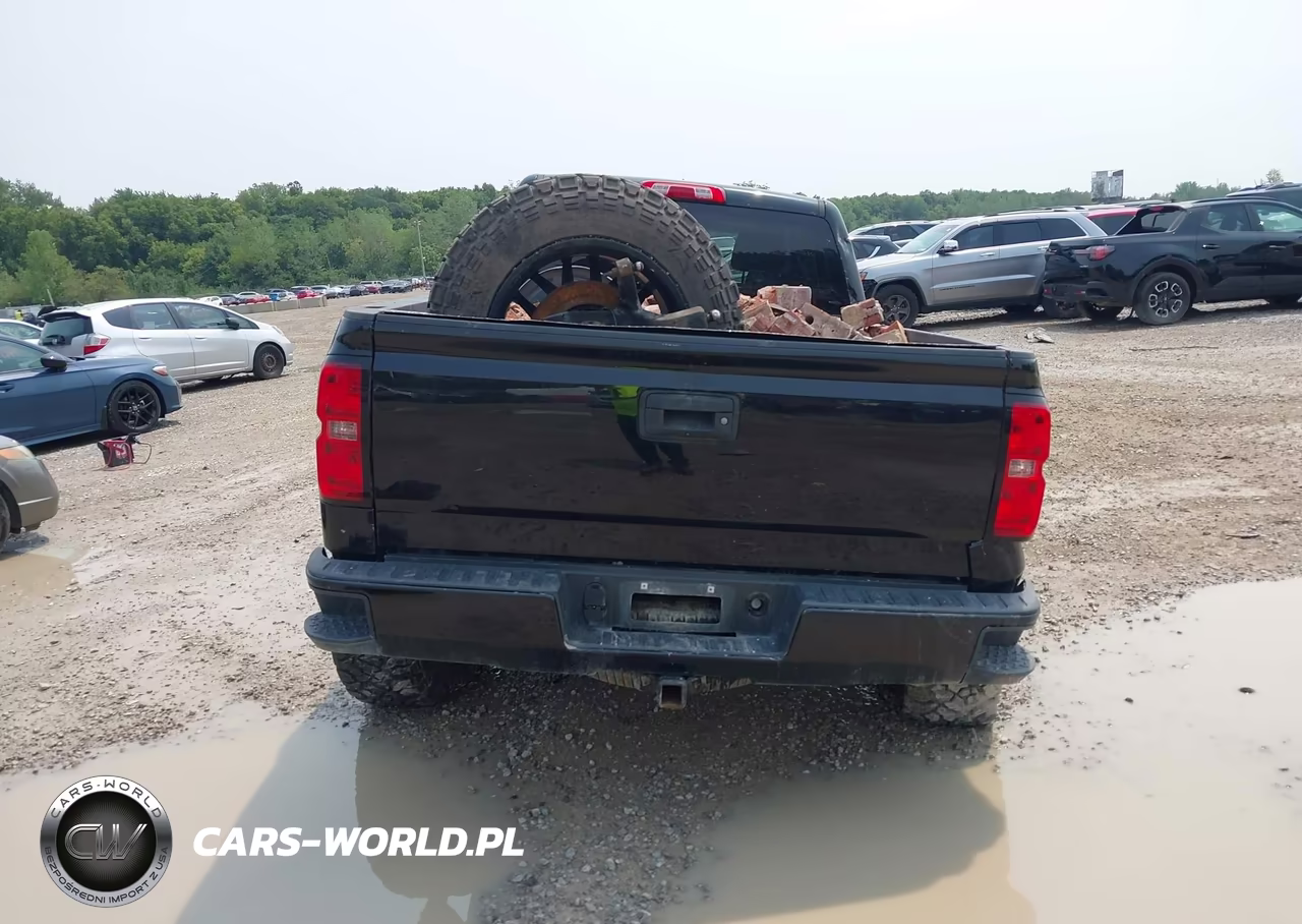 2018 Chevrolet Silverado 1500 2Lt VIN:1GCVKREC7JZ366204 - 17