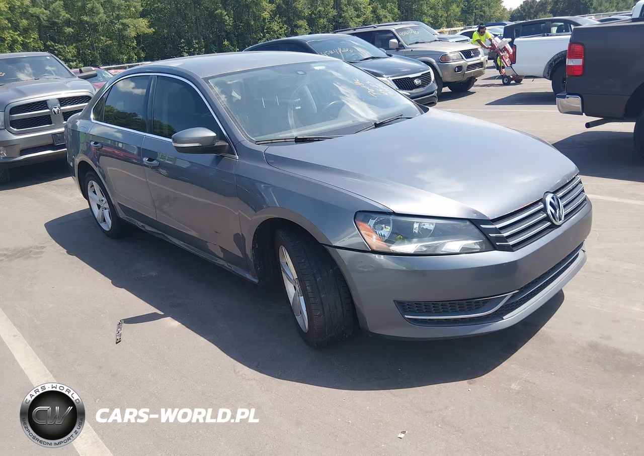 2015 Volkswagen Passat 1.8T Se – zdjęcie 1 z 11