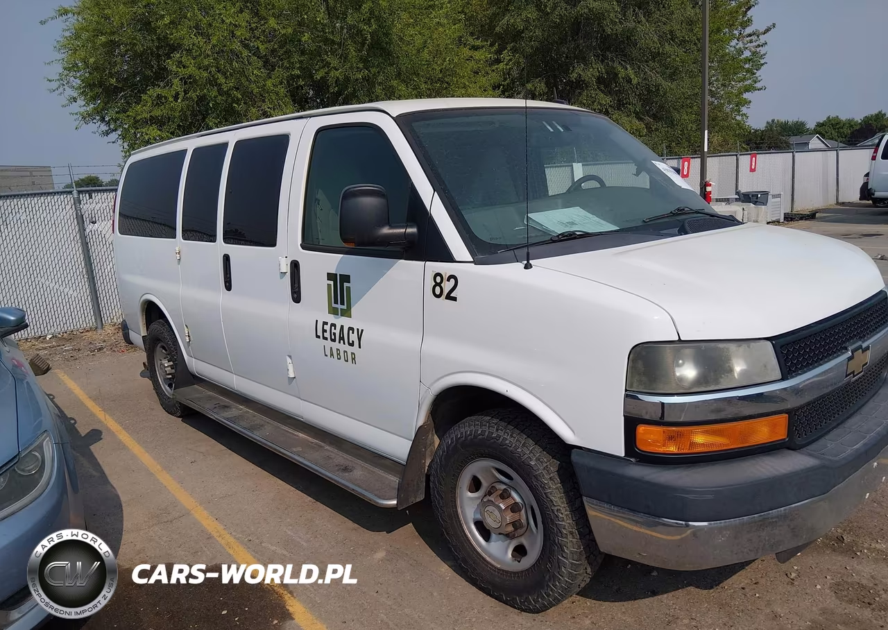 2014 Chevrolet Express 3500 Lt – zdjęcie 1 z 16