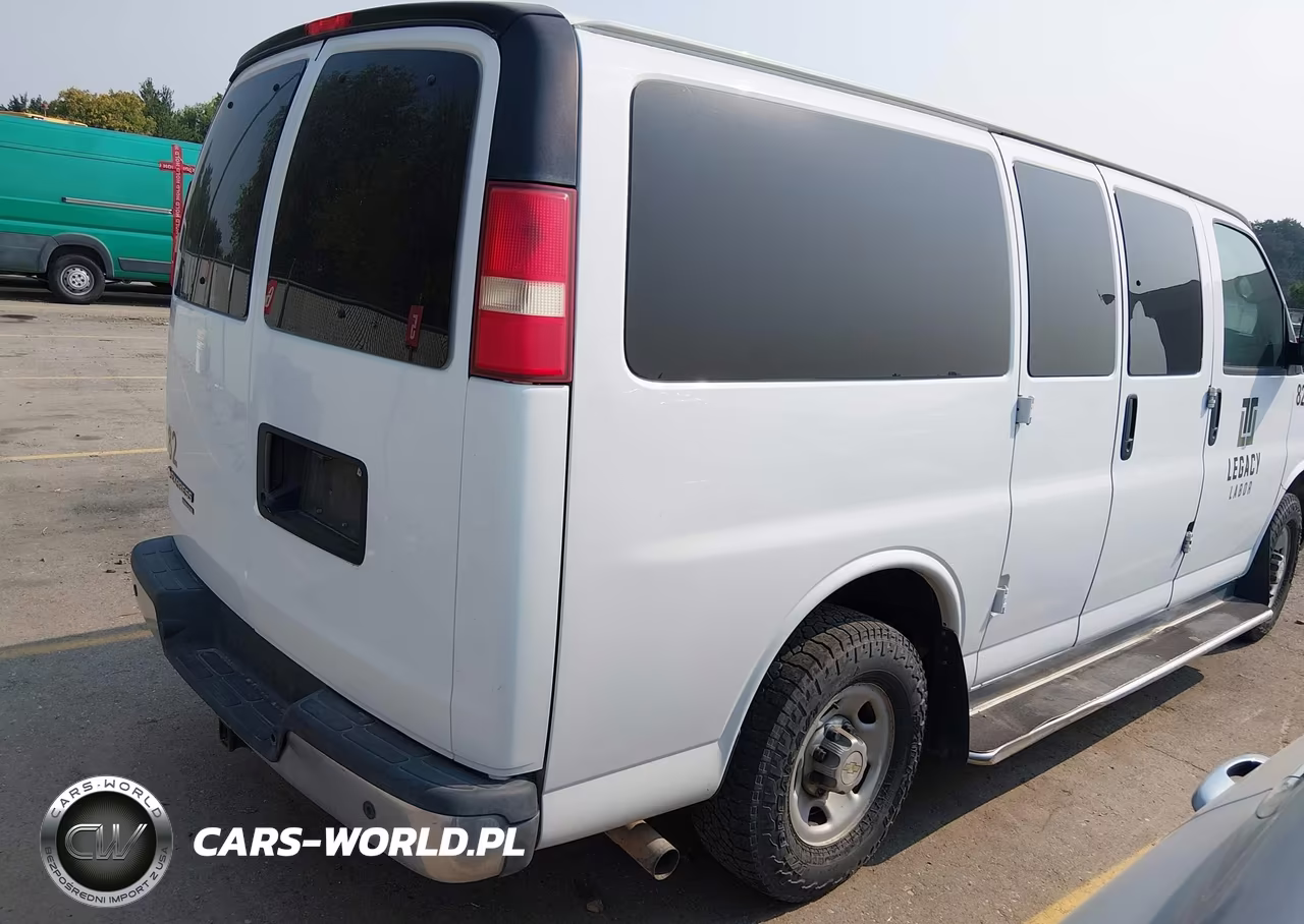 2014 Chevrolet Express 3500 Lt VIN:1GAZGYFG0E1202885 - 4