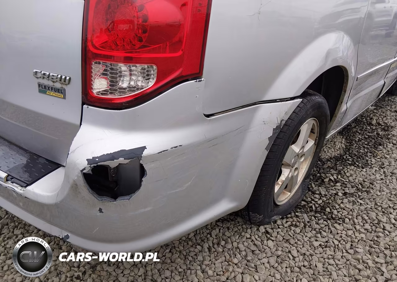 2011 Dodge Grand Caravan Crew VIN:2D4RN5DGXBR661351 - 15