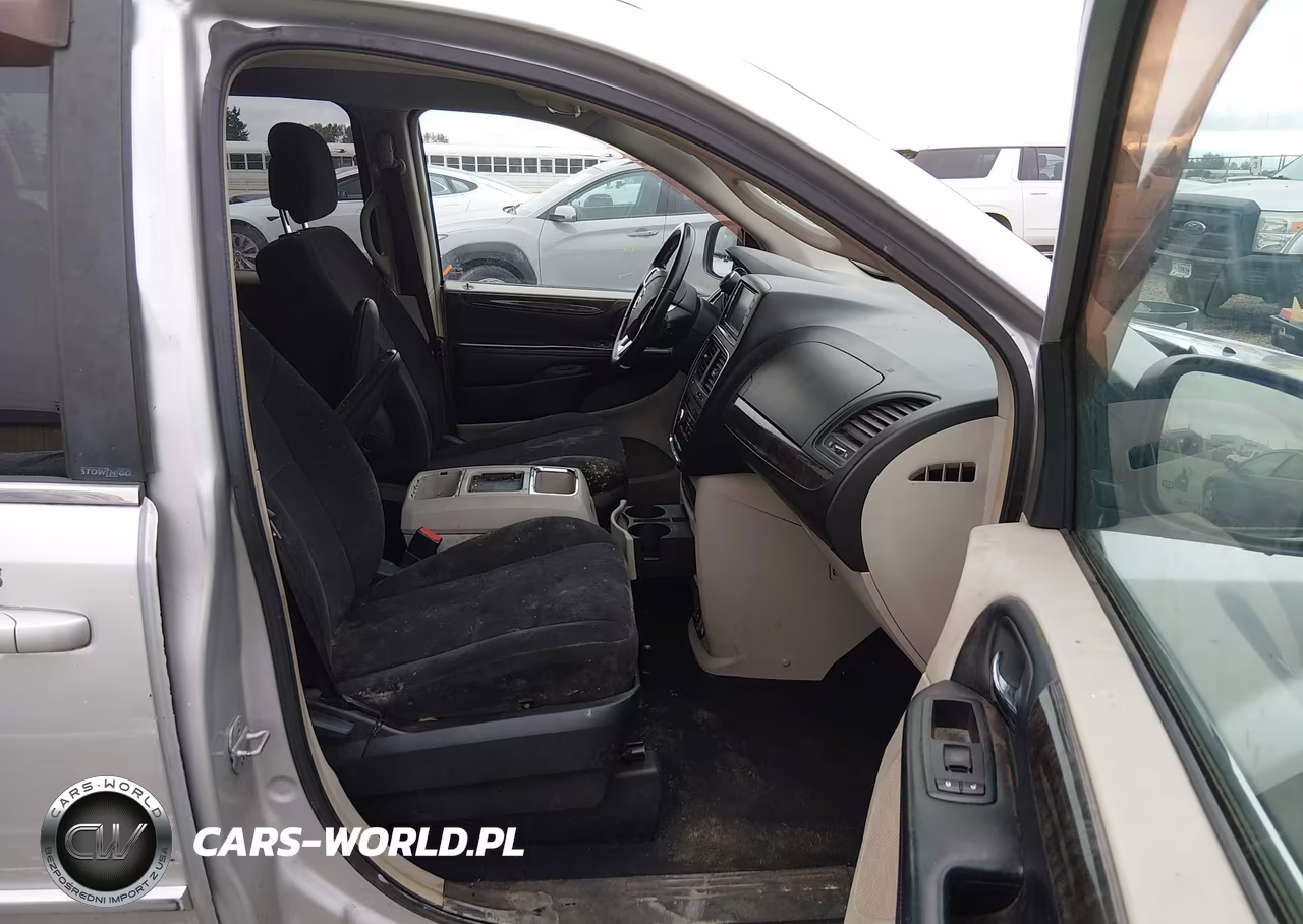 2011 Dodge Grand Caravan Crew VIN:2D4RN5DGXBR661351 - 5
