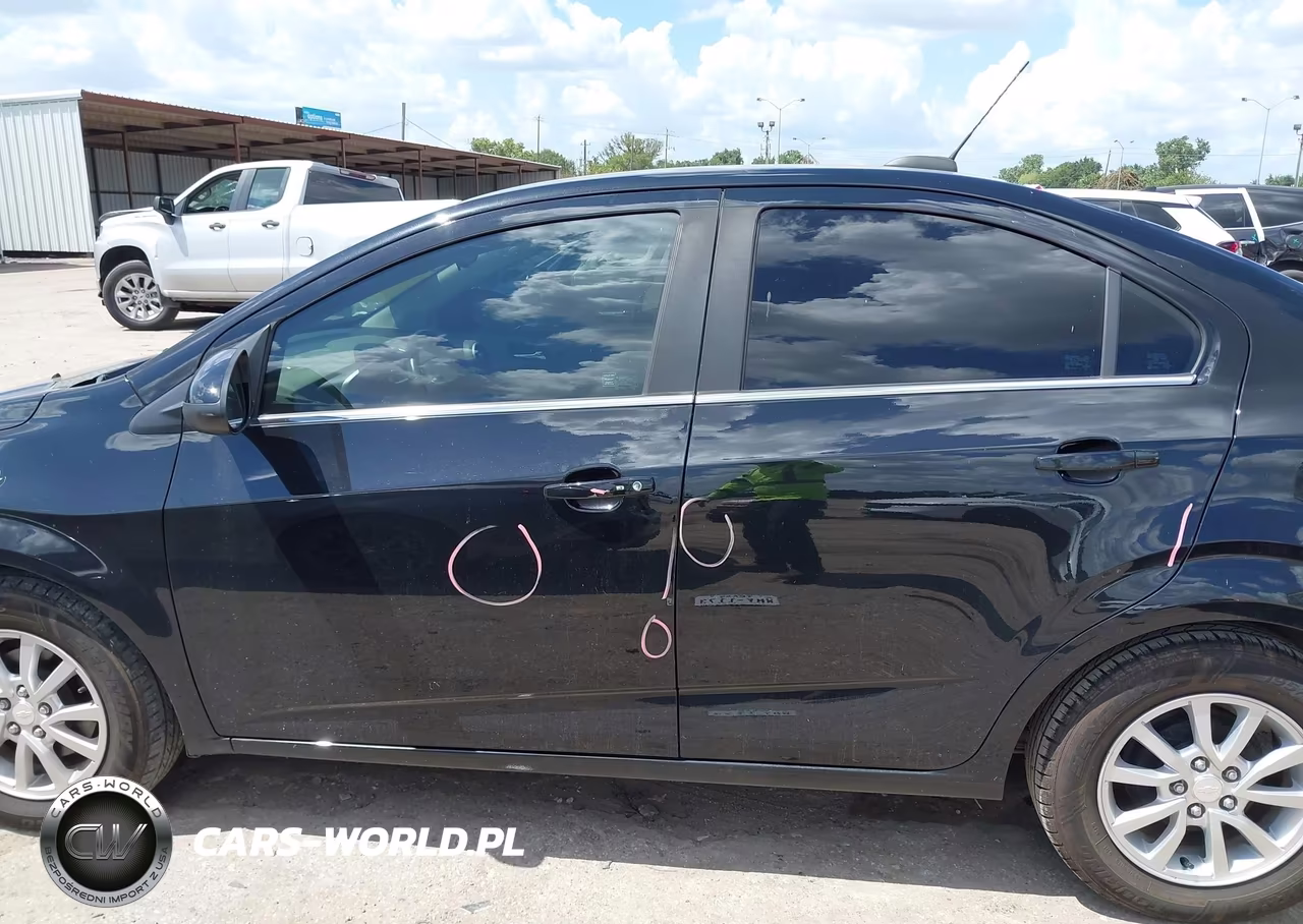 2019 Chevrolet Sonic Lt Auto VIN:1G1JD5SB3K4148006 - 15