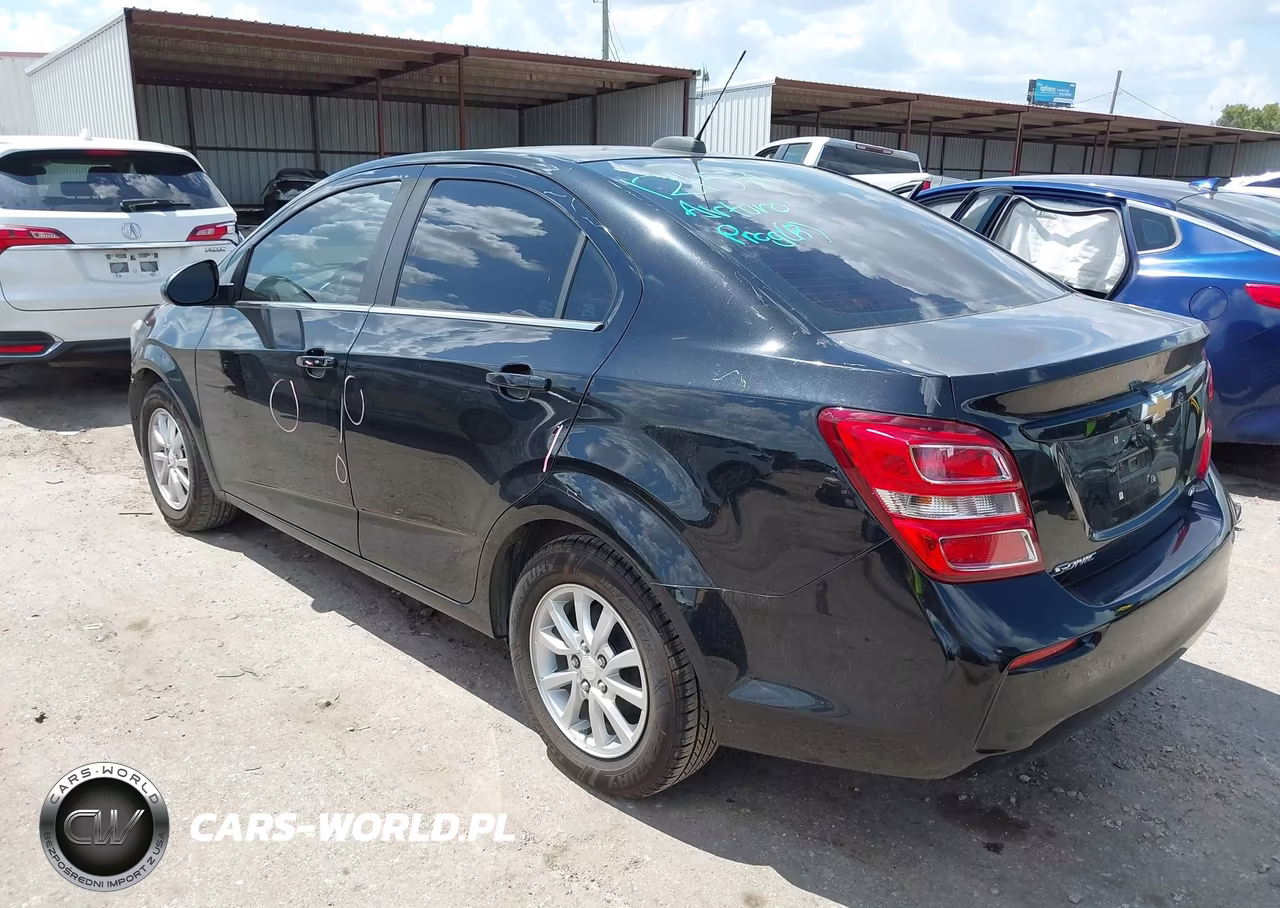 2019 Chevrolet Sonic Lt Auto VIN:1G1JD5SB3K4148006 - 3