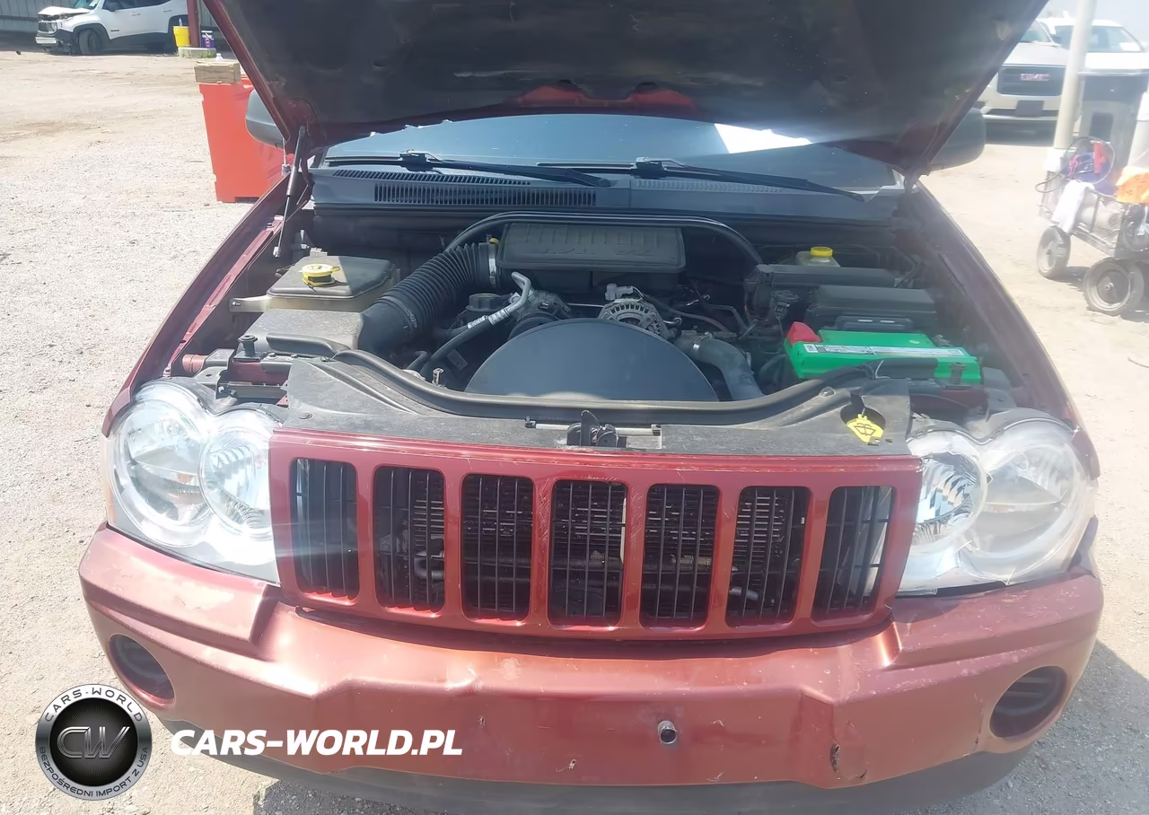 2007 Jeep Grand Cherokee Laredo VIN:1J8GR48K87C582030 - 10