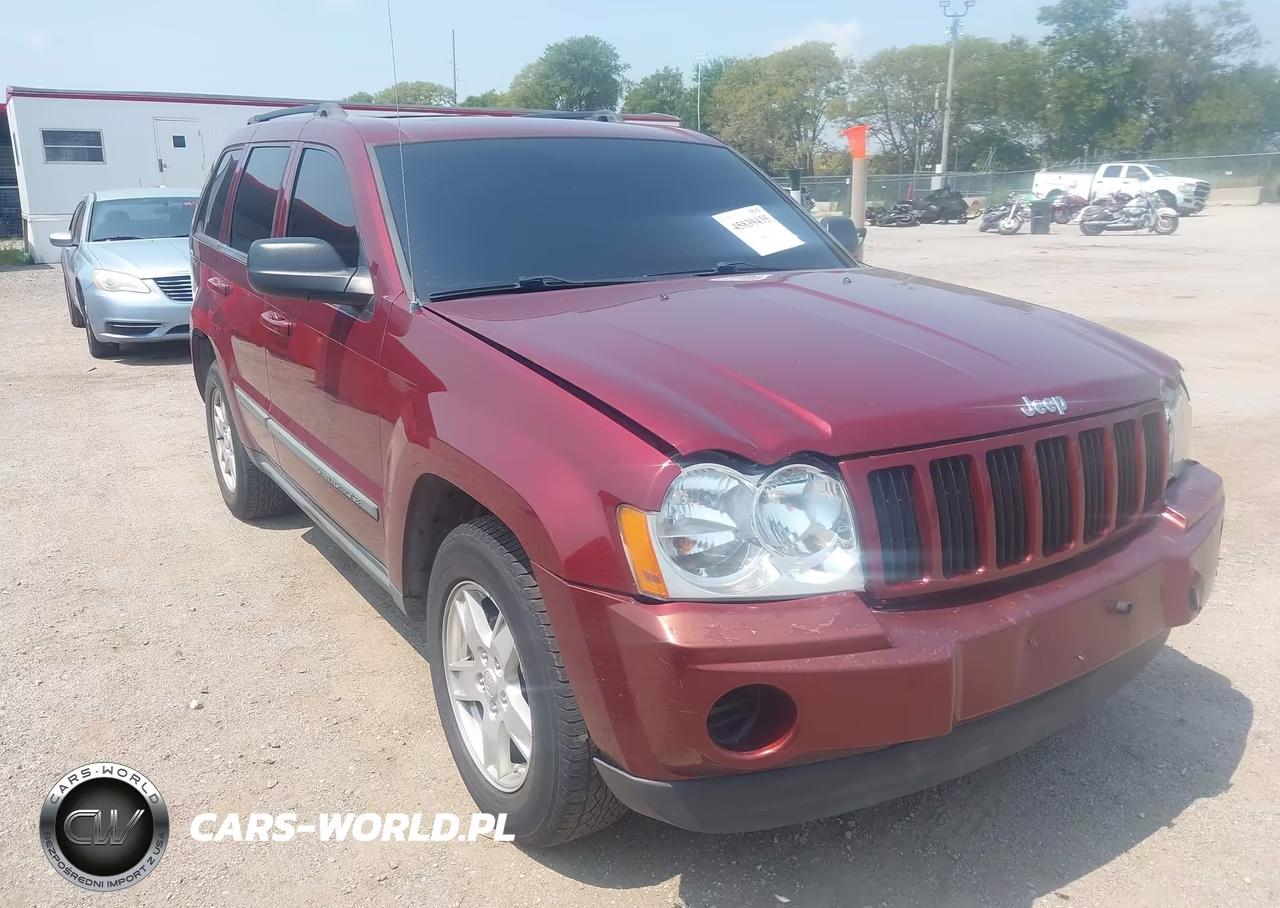 2007 Jeep Grand Cherokee Laredo VIN:1J8GR48K87C582030 - 13