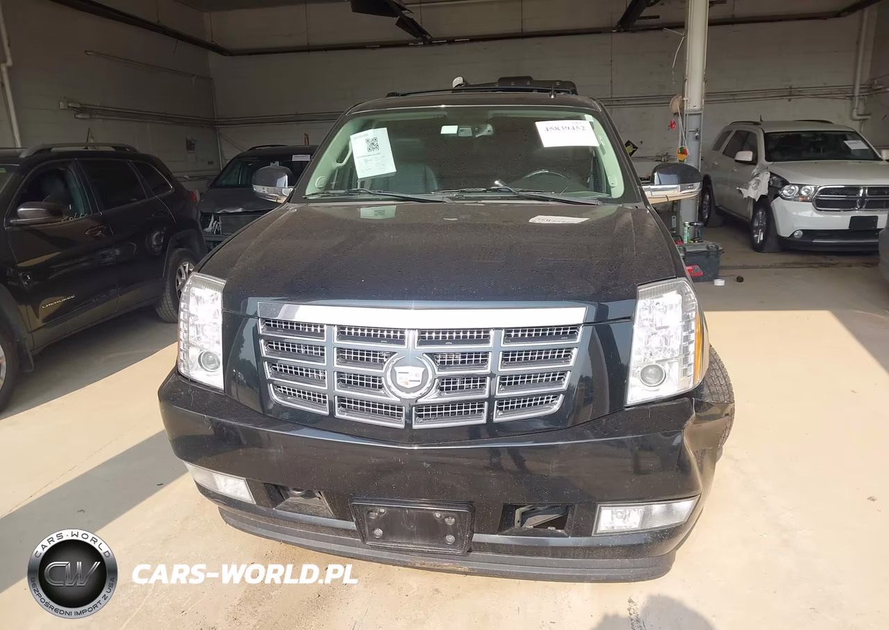 2013 Cadillac Escalade Luxury VIN:1GYS4BEFXDR243929 - 12