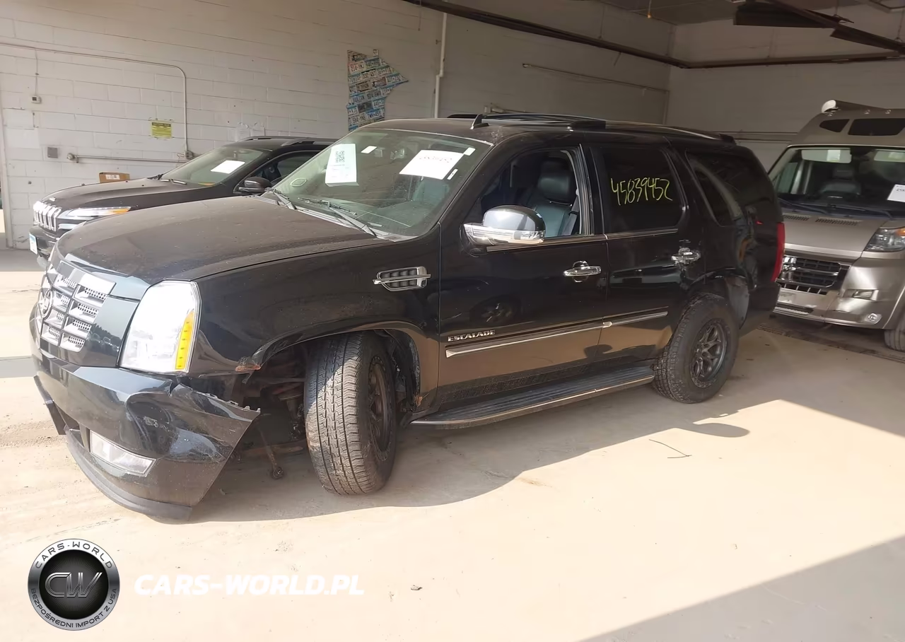 2013 Cadillac Escalade Luxury VIN:1GYS4BEFXDR243929 - 2