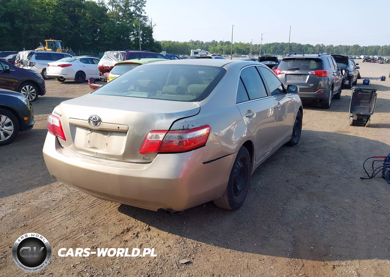 2007 Toyota Camry Le VIN:4T1BE46K97U183438 - 4