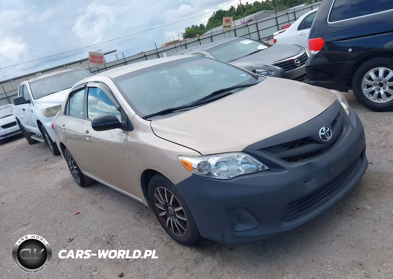 2011 Toyota Corolla Le – zdjęcie 1 z 11