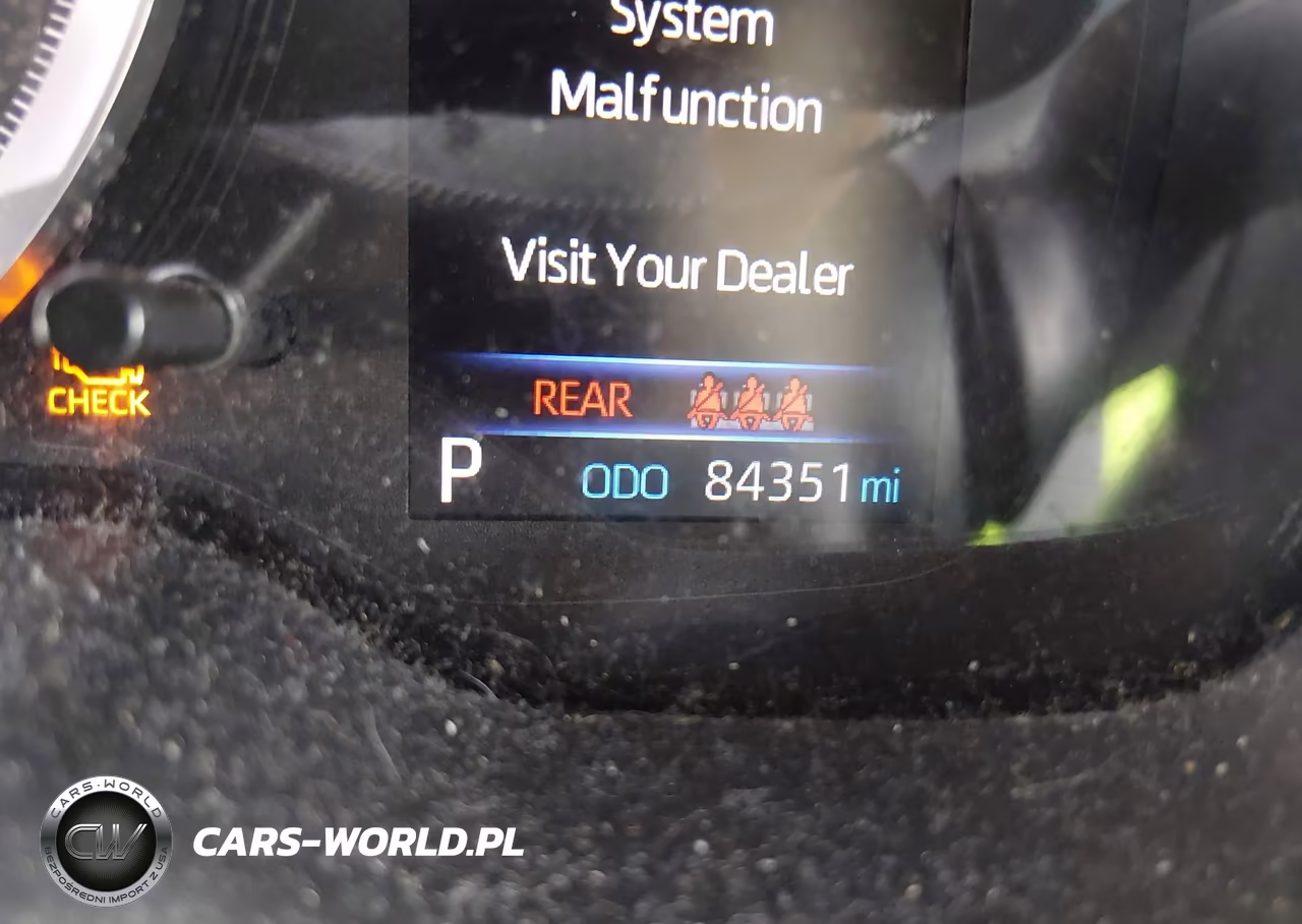 2021 Toyota Corolla Le VIN:5YFEPMAE5MP250610 - 16
