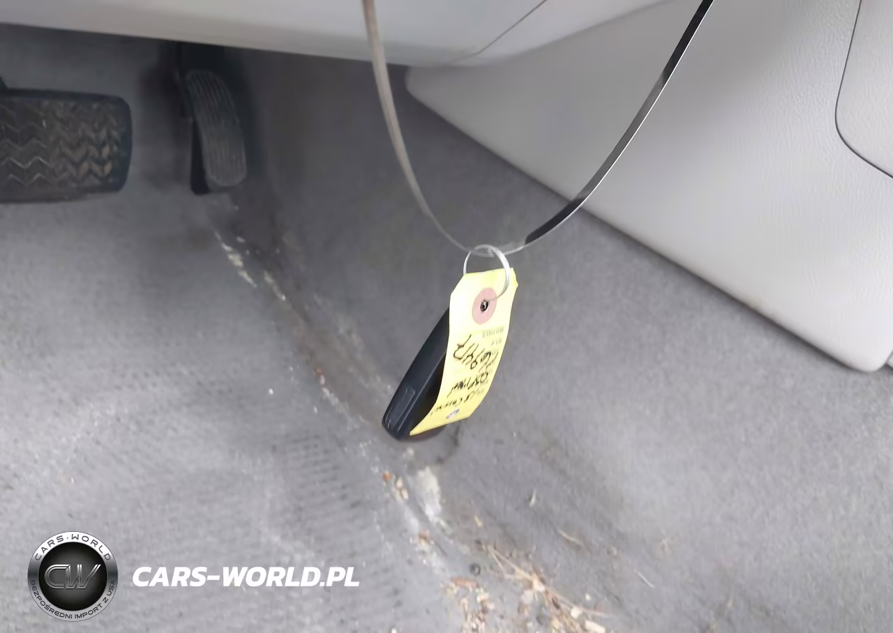 2013 Toyota Camry Hybrid Le VIN:4T1BD1FK7DU070925 - 11