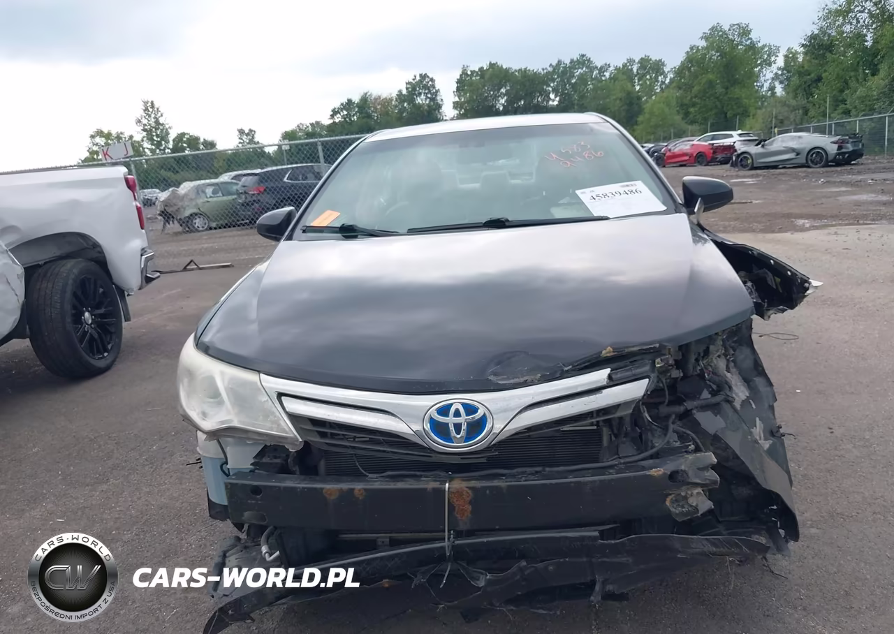 2013 Toyota Camry Hybrid Le VIN:4T1BD1FK7DU070925 - 13