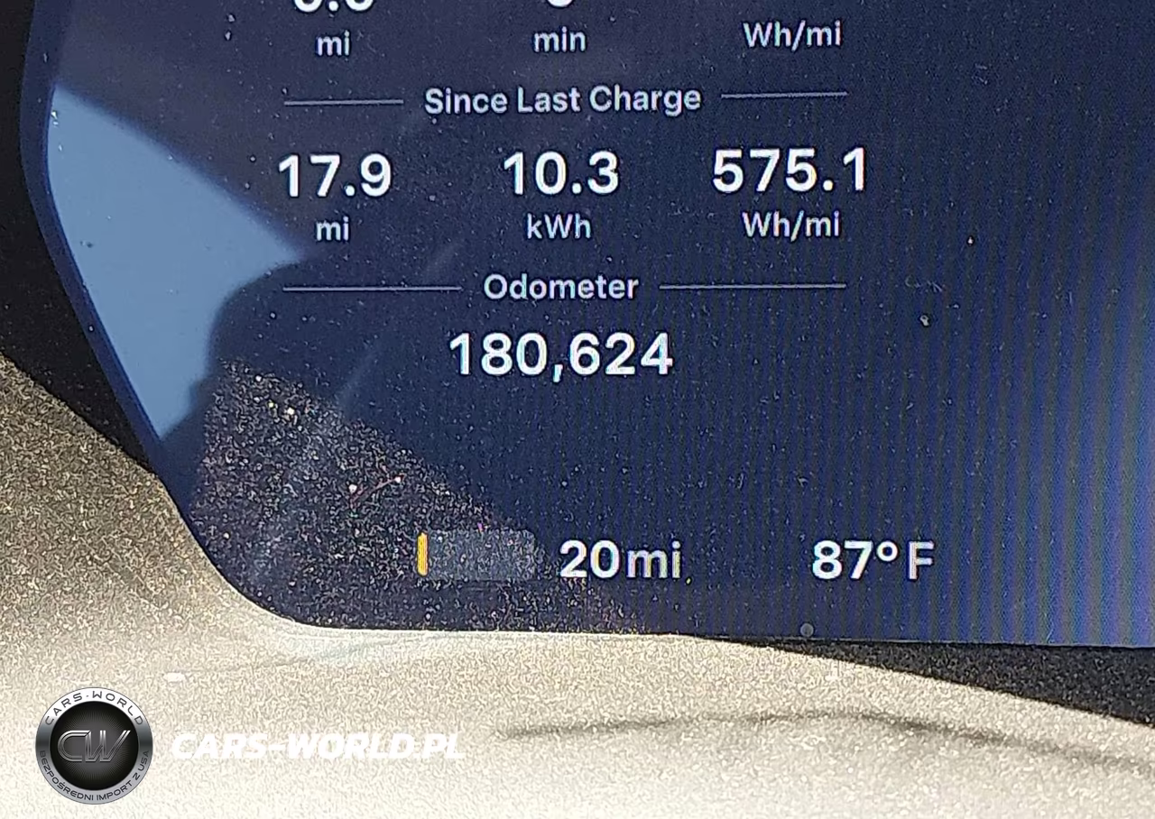 2015 Tesla Model S 70D-85D-P85D VIN:5YJSA1H24FFP65367 - 17