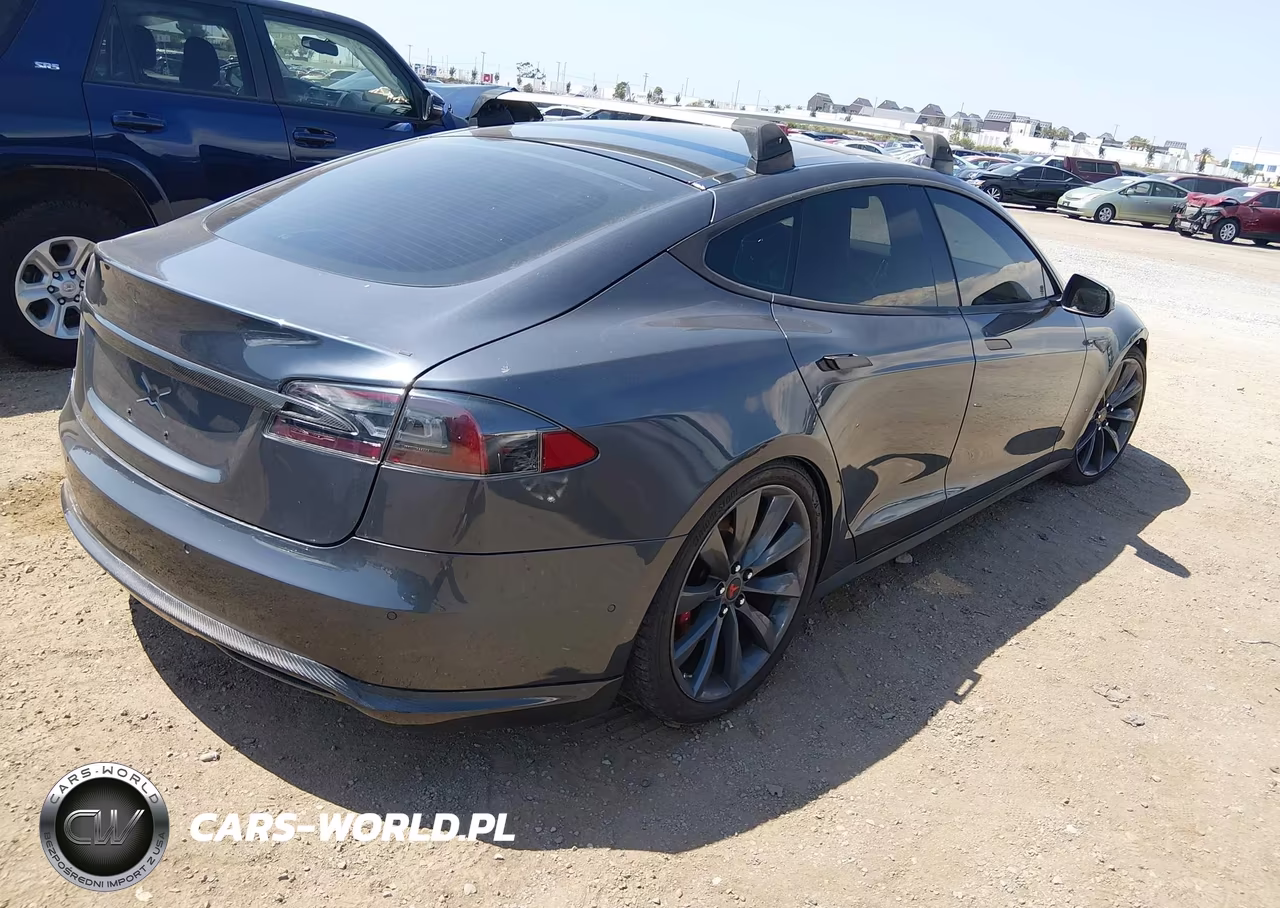 2015 Tesla Model S 70D-85D-P85D VIN:5YJSA1H24FFP65367 - 4