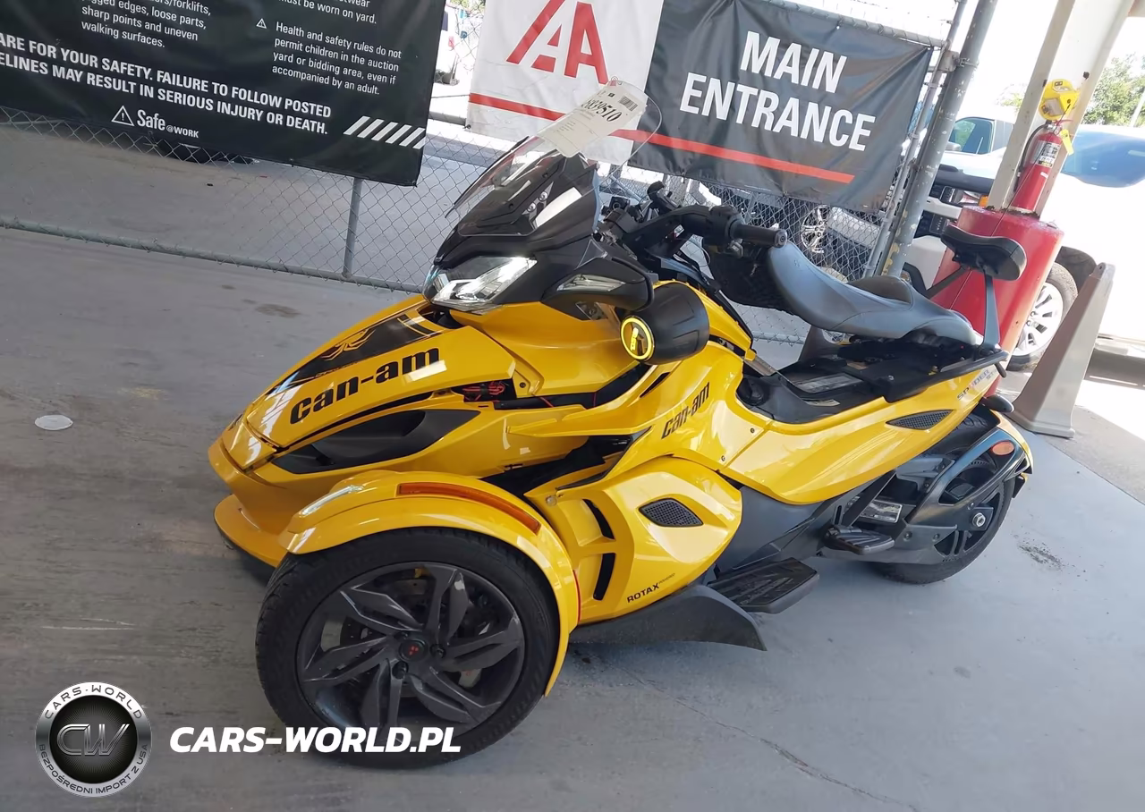 2013 Can-Am Spyder Roadster St-Sts-St Limited VIN:2BXNCBC18DV000781 - 13