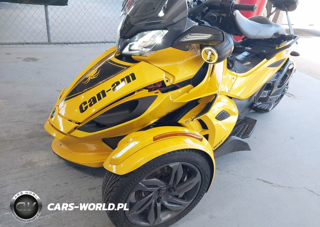 2013 Can-Am Spyder Roadster St-Sts-St Limited VIN:2BXNCBC18DV000781 - 2