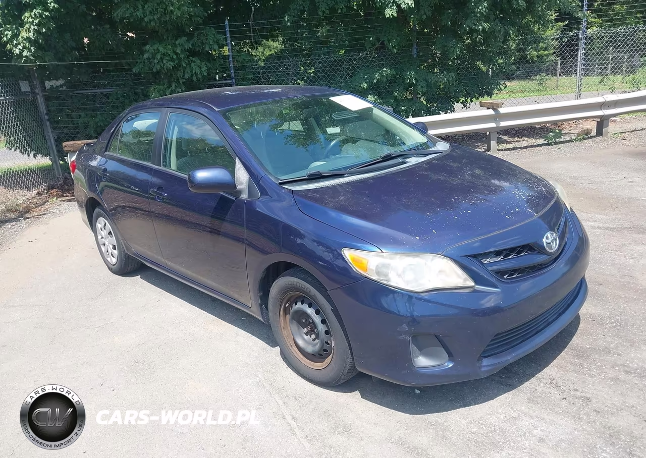 2011 Toyota Corolla Le – zdjęcie 1 z 16