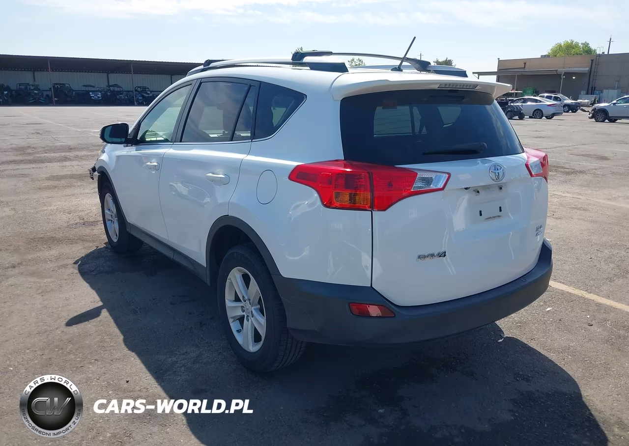 2013 Toyota Rav4 Xle VIN:JTMRFREV8DD031400 - 3