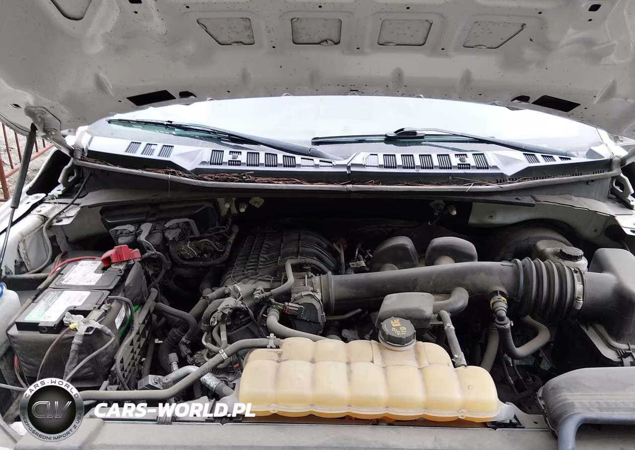 2019 Ford F-150 Xl VIN:1FTMF1CB8KKD10570 - 10