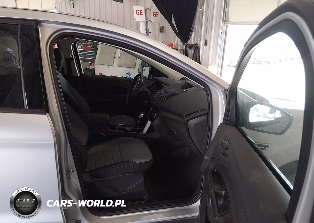 2018 Ford Escape S VIN:1FMCU0F79JUD08411 - 5
