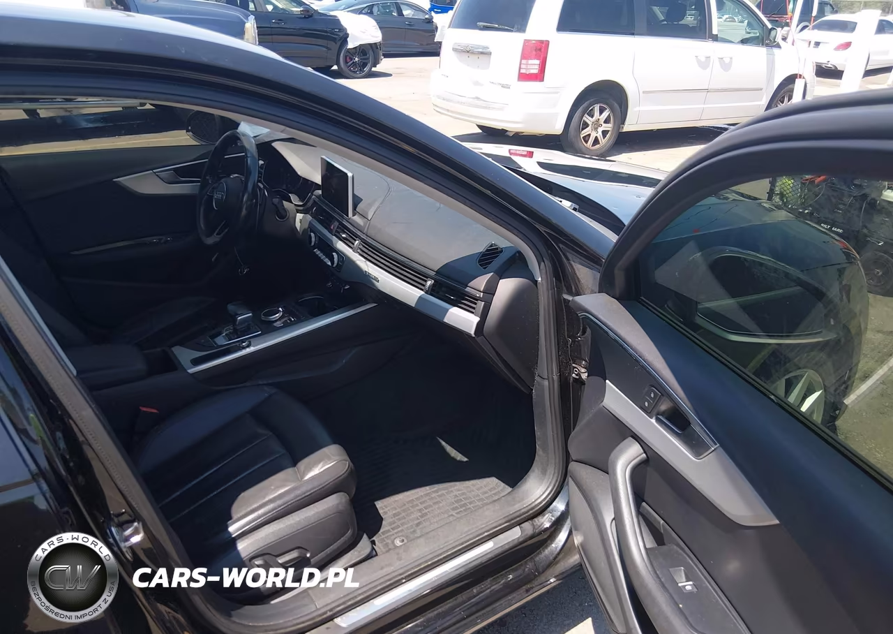 2017 Audi A4 Premium VIN:WAUANAF49HN008292 - 5