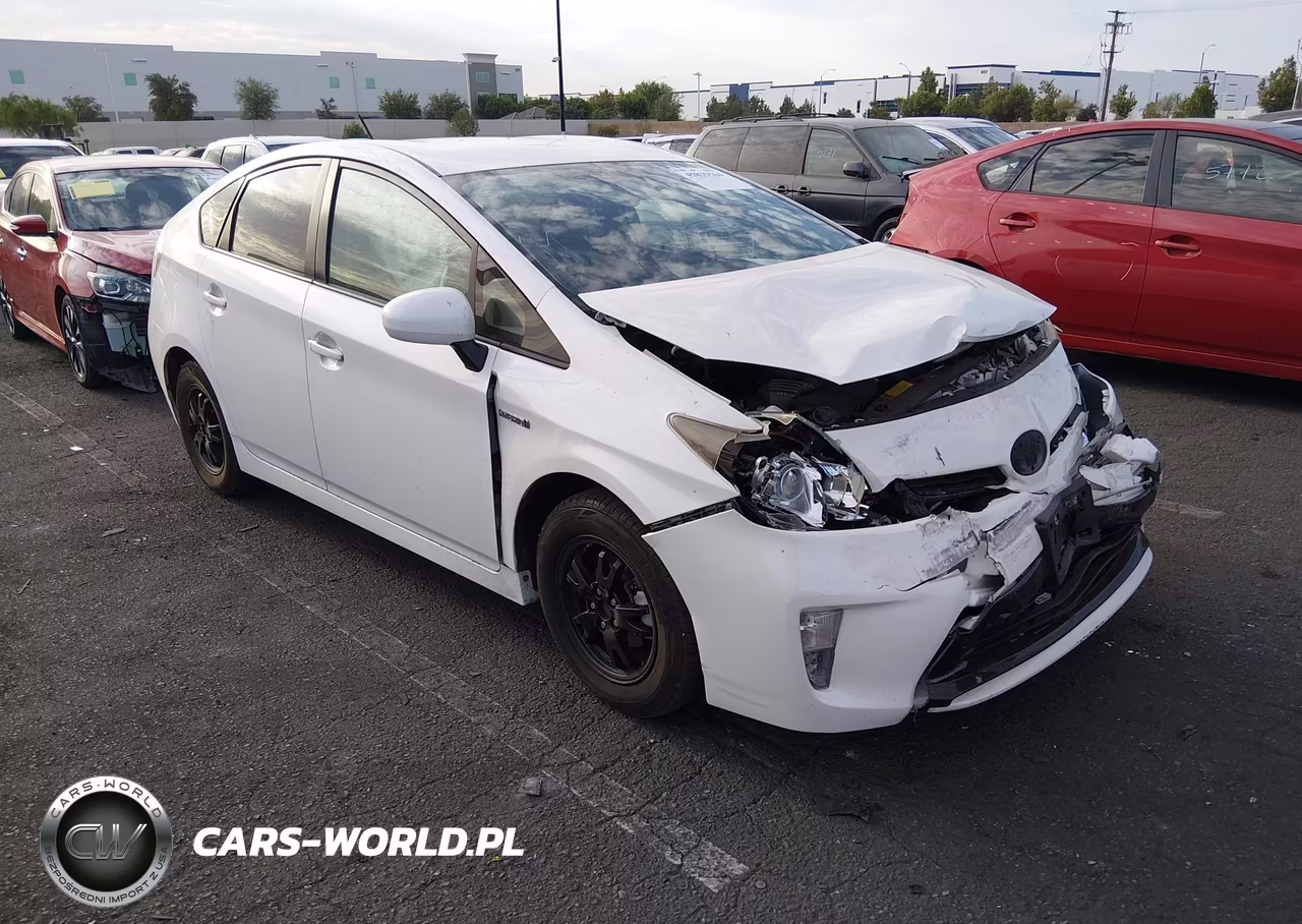 2013 Toyota Prius Two VIN:JTDKN3DU0D5621174 - 1