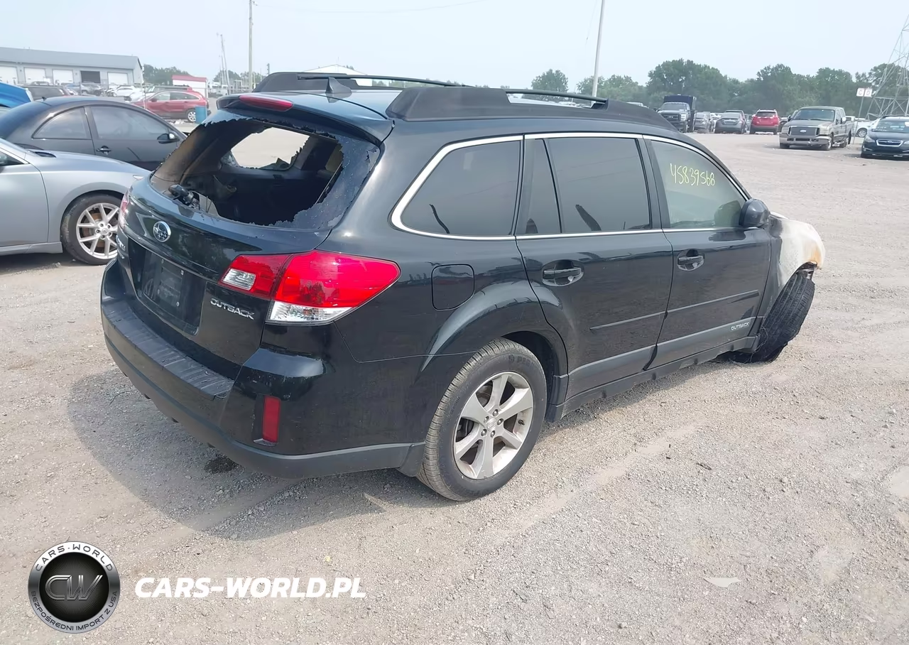 2013 Subaru Outback 2.5I Limited VIN:4S4BRCLC8D3255050 - 4