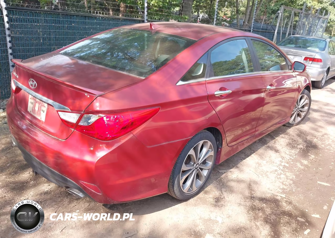 2014 Hyundai Sonata Se VIN:5NPEC4AC5EH828049 - 4