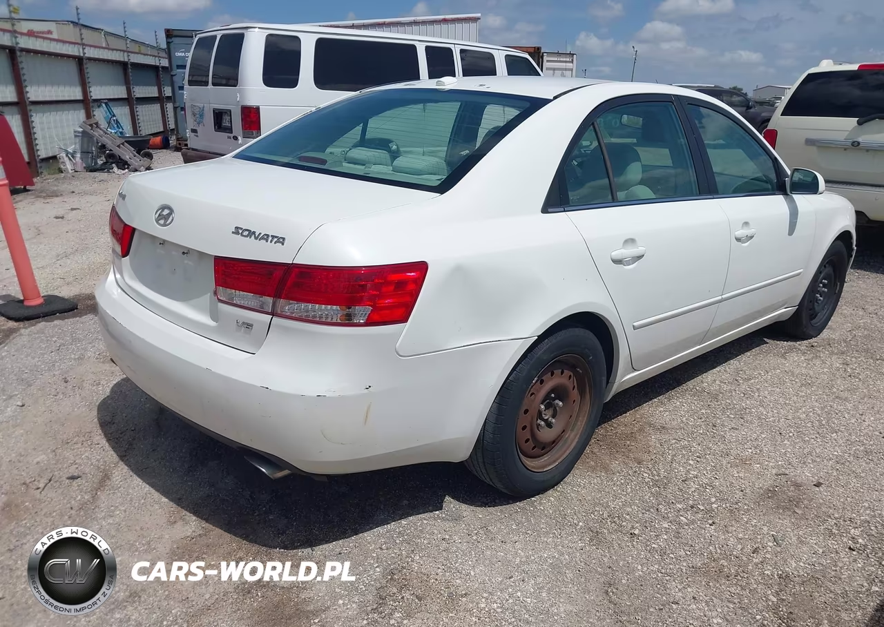 2008 Hyundai Sonata Gls V6 VIN:5NPET46F18H327229 - 4