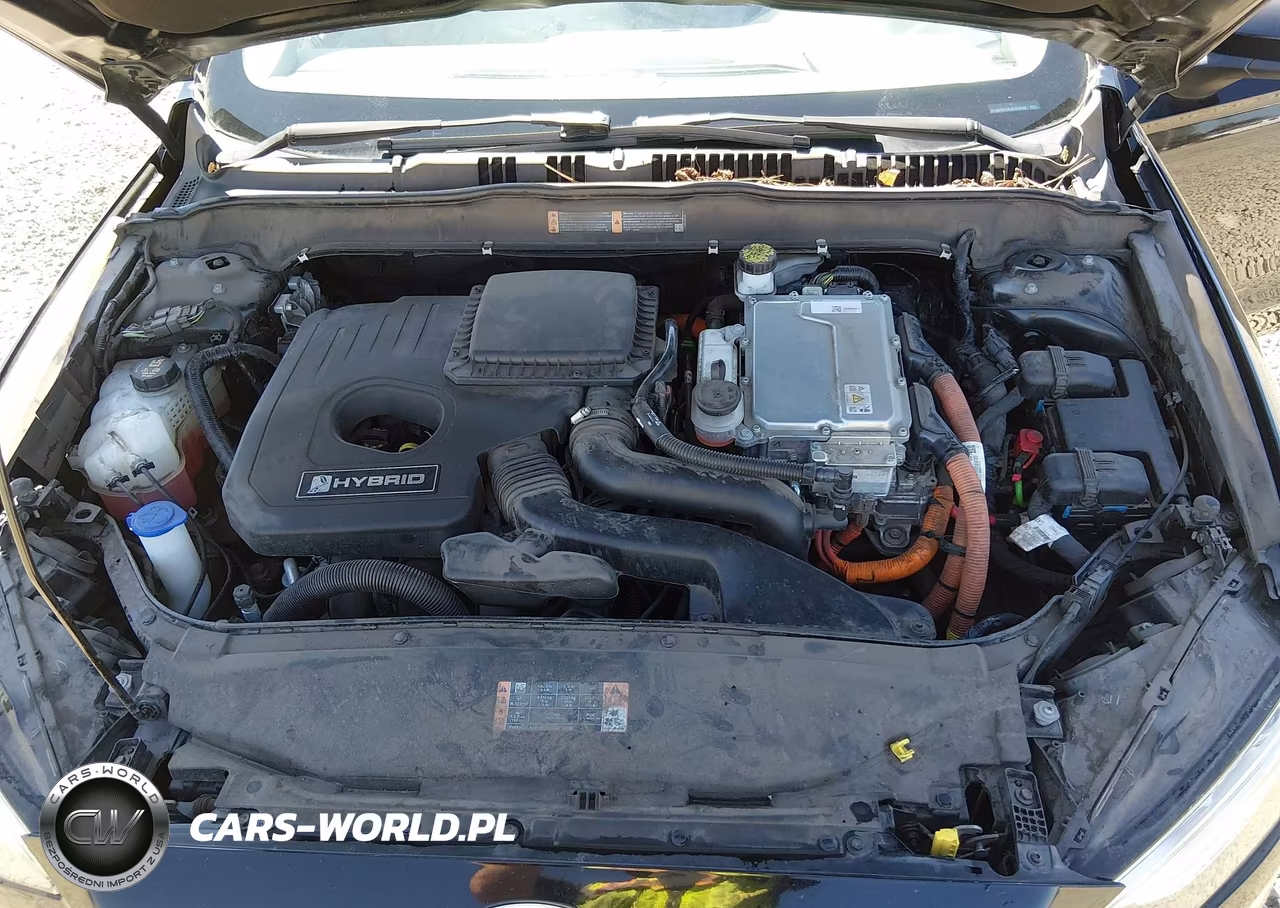 2018 Ford Fusion Hybrid S VIN:3FA6P0UU6JR254645 - 10