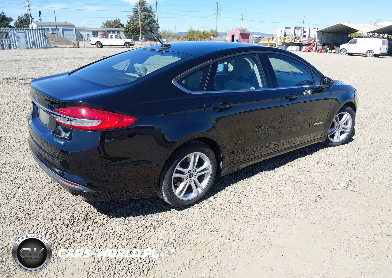 2018 Ford Fusion Hybrid S VIN:3FA6P0UU6JR254645 - 4