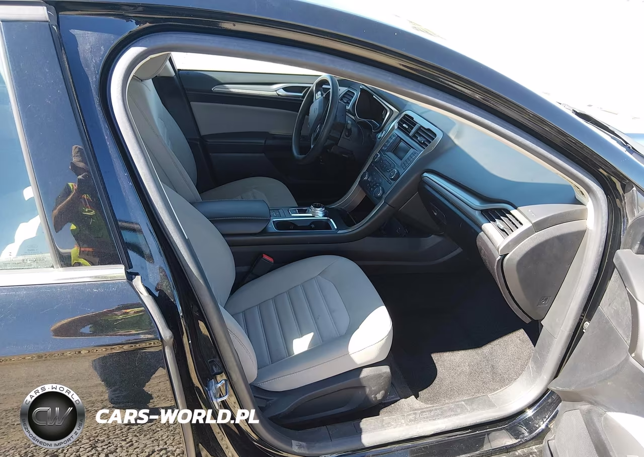 2018 Ford Fusion Hybrid S VIN:3FA6P0UU6JR254645 - 5