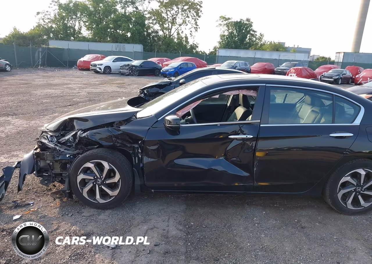 2017 Honda Accord Ex-L VIN:1HGCR2F9XHA245593 - 6