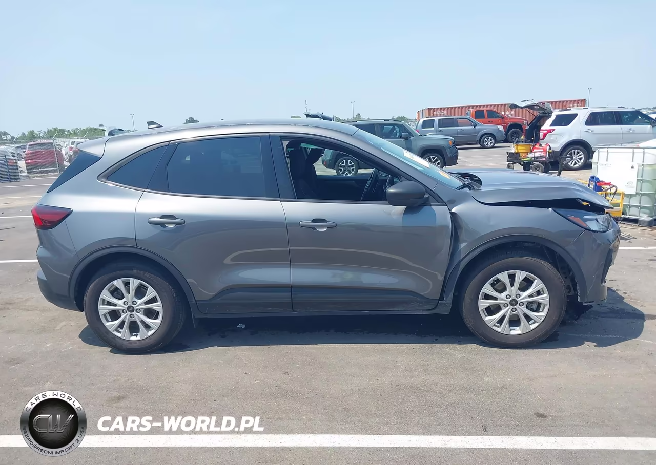 2025 Ford Escape Active VIN:1FMCU0GN4SUB50171 - 13