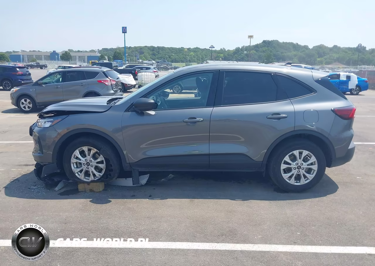 2025 Ford Escape Active VIN:1FMCU0GN4SUB50171 - 14
