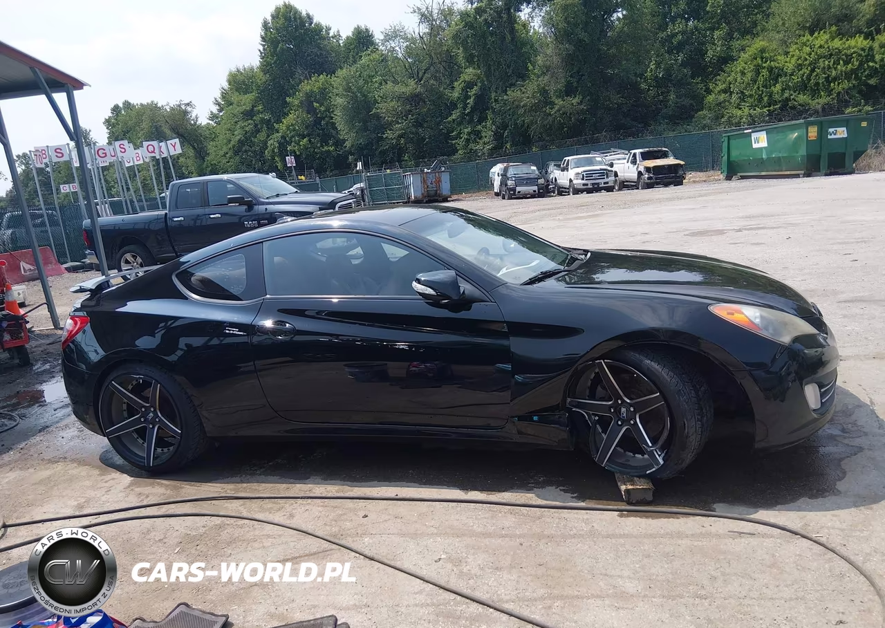 2010 Hyundai Genesis 3.8 Grand Touring VIN:KMHHU6KH5AU018349 - 13