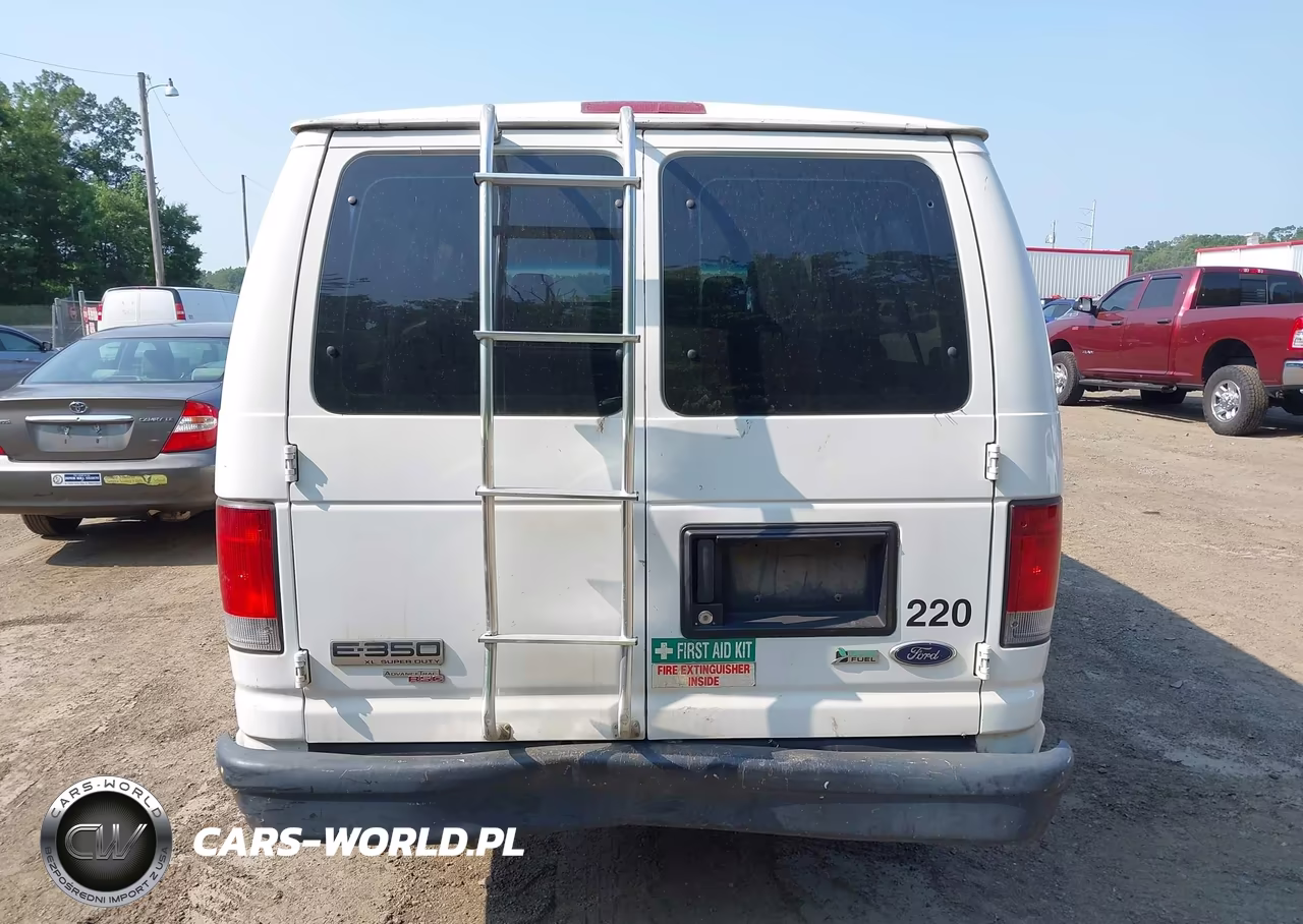 2011 Ford E-350 Super Duty Xl VIN:1FBSS3BL8BDA60815 - 16