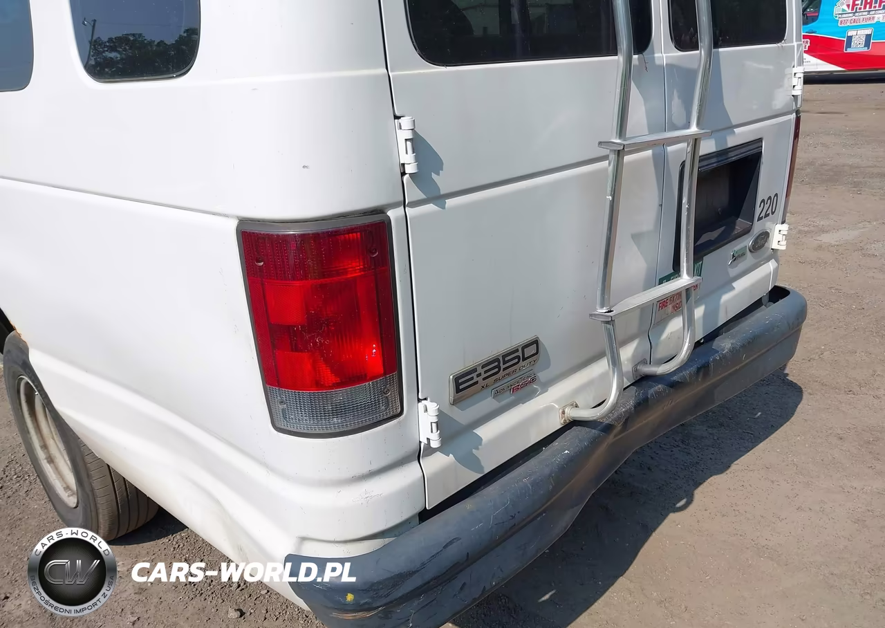 2011 Ford E-350 Super Duty Xl VIN:1FBSS3BL8BDA60815 - 6
