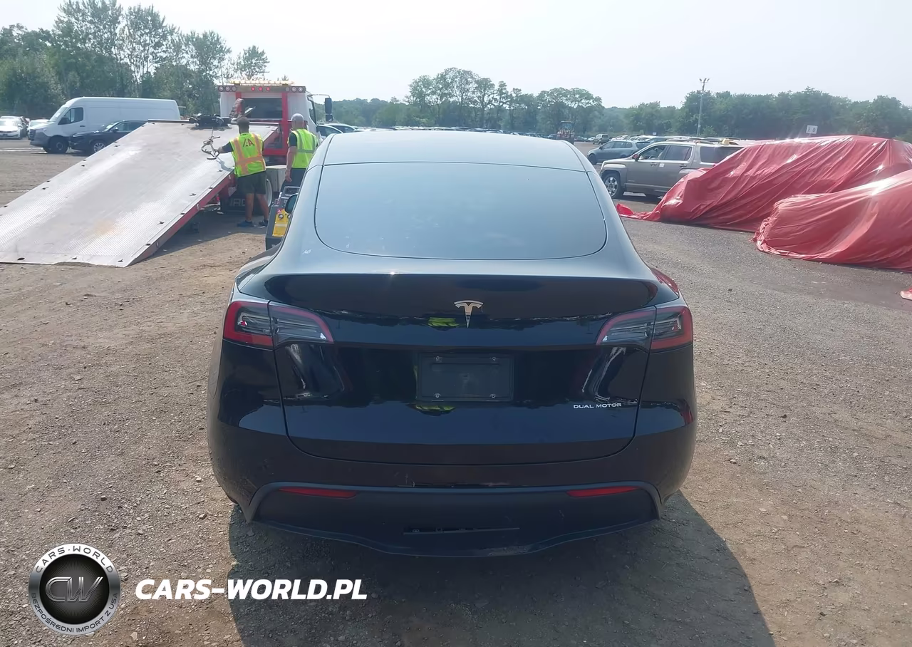 2021 Tesla Model Y Long Range Dual Motor All-Wheel Drive VIN:5YJYGAEE2MF293710 - 15