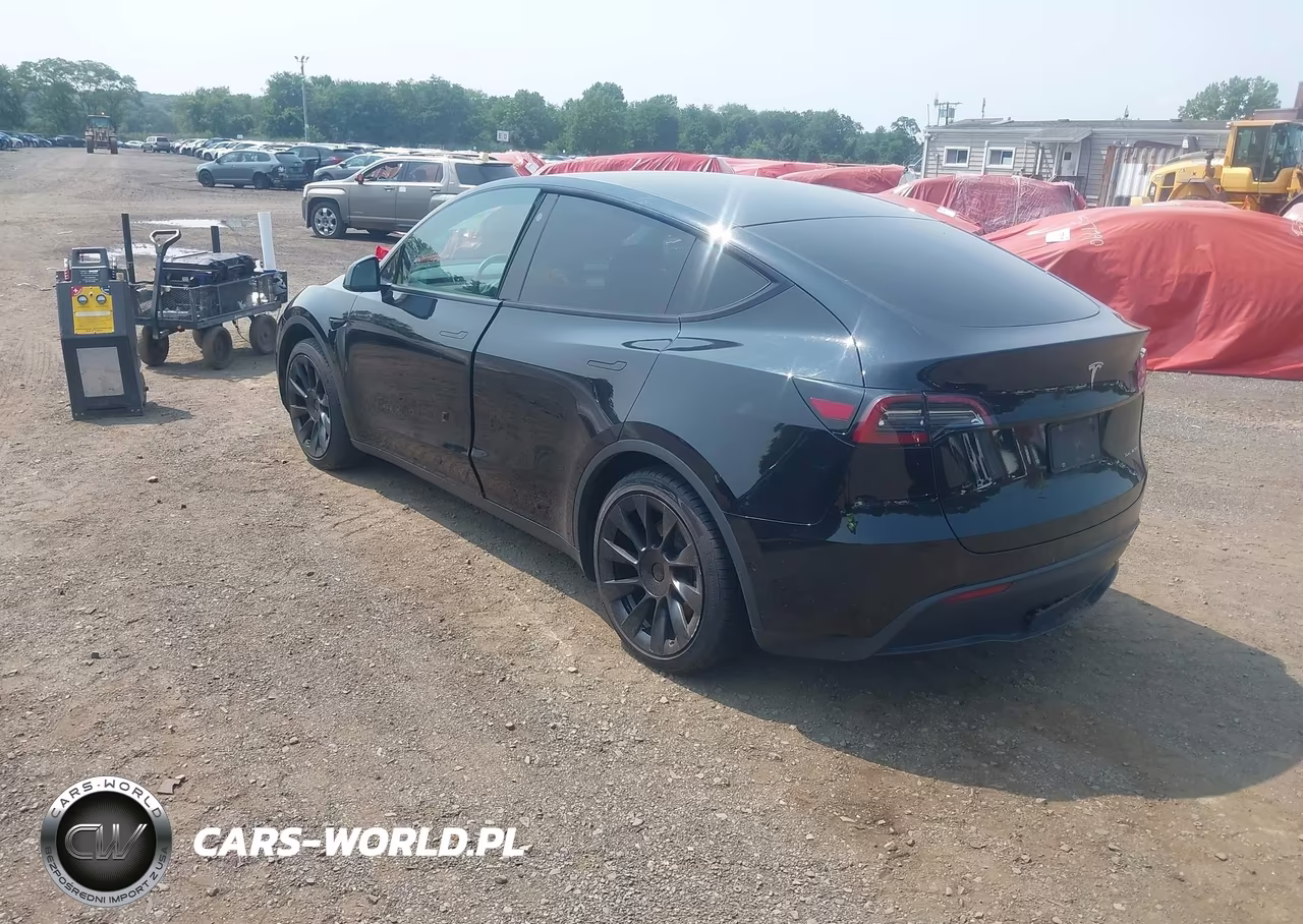 2021 Tesla Model Y Long Range Dual Motor All-Wheel Drive VIN:5YJYGAEE2MF293710 - 3