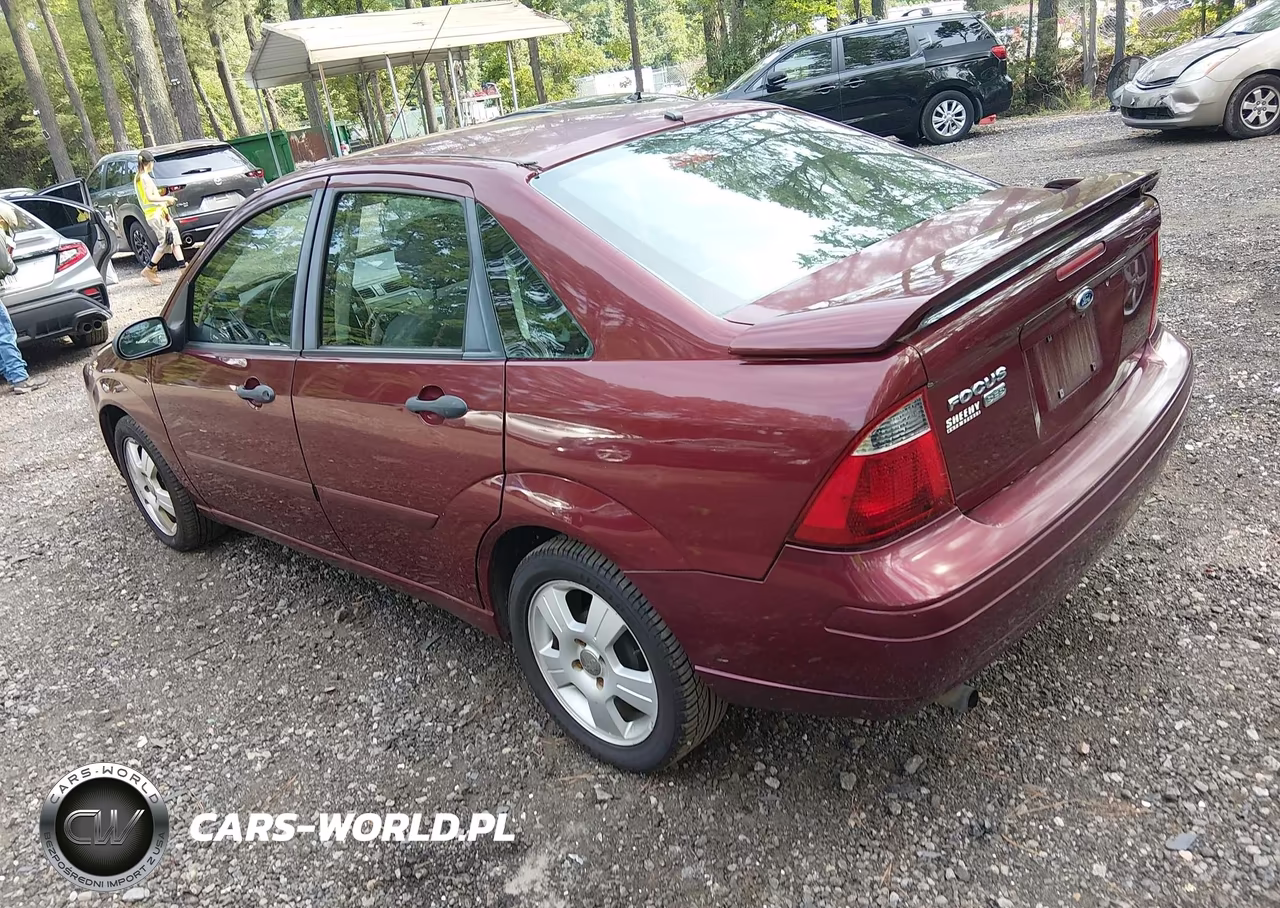 2007 Ford Focus S-Se-Ses VIN:1FAHP34N87W365772 - 3
